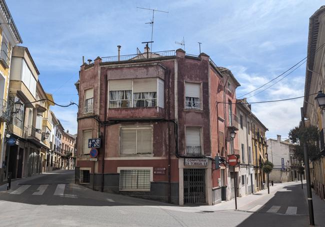 Antiguo edificio en el centro de Bullas.