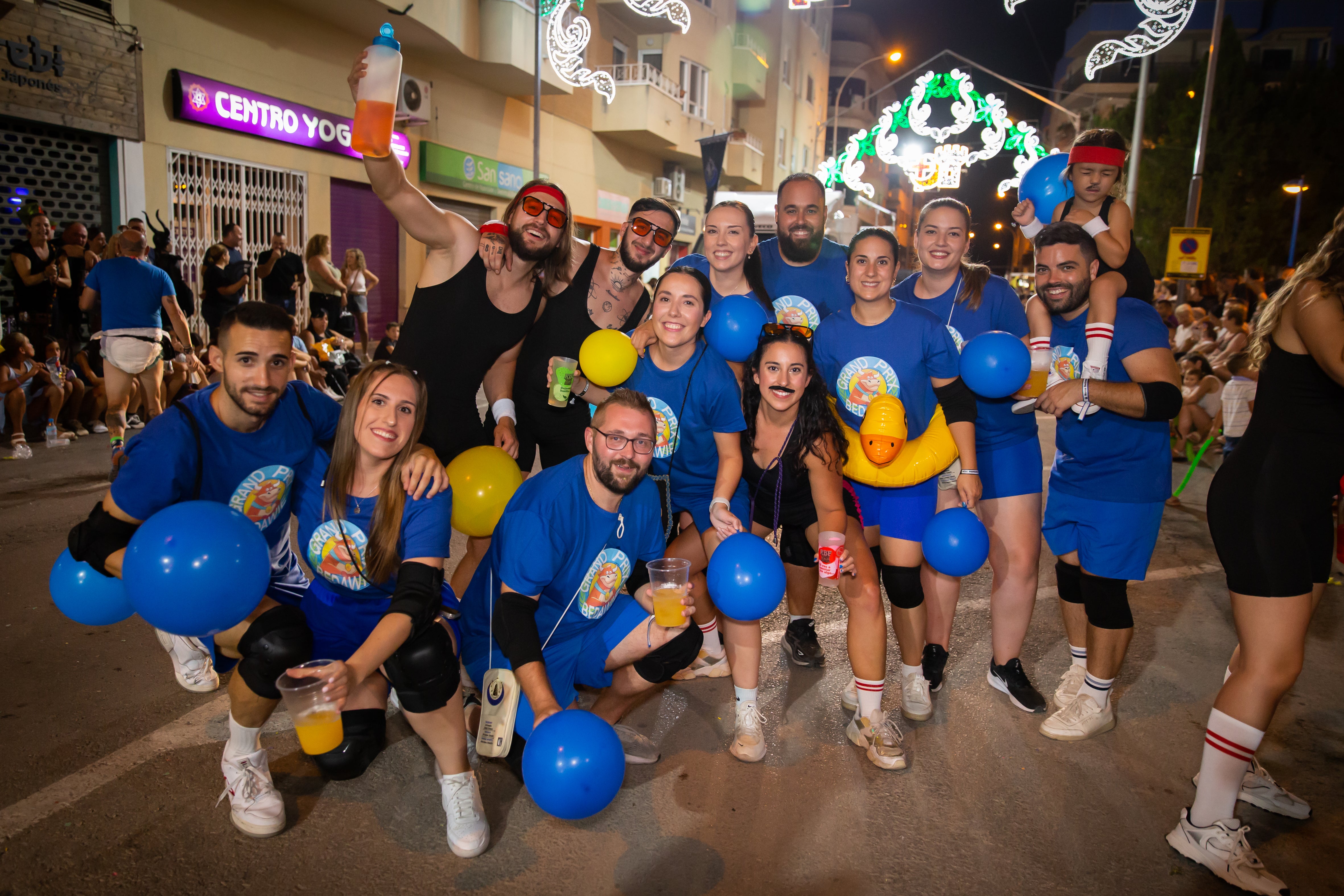 Las imágenes de la retreta festera de Orihuela