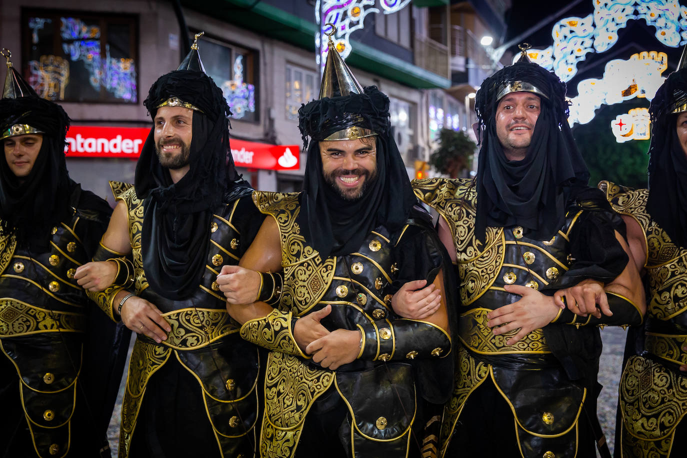 Desfile moro de las fiestas de Orihuela 2024, en imágenes