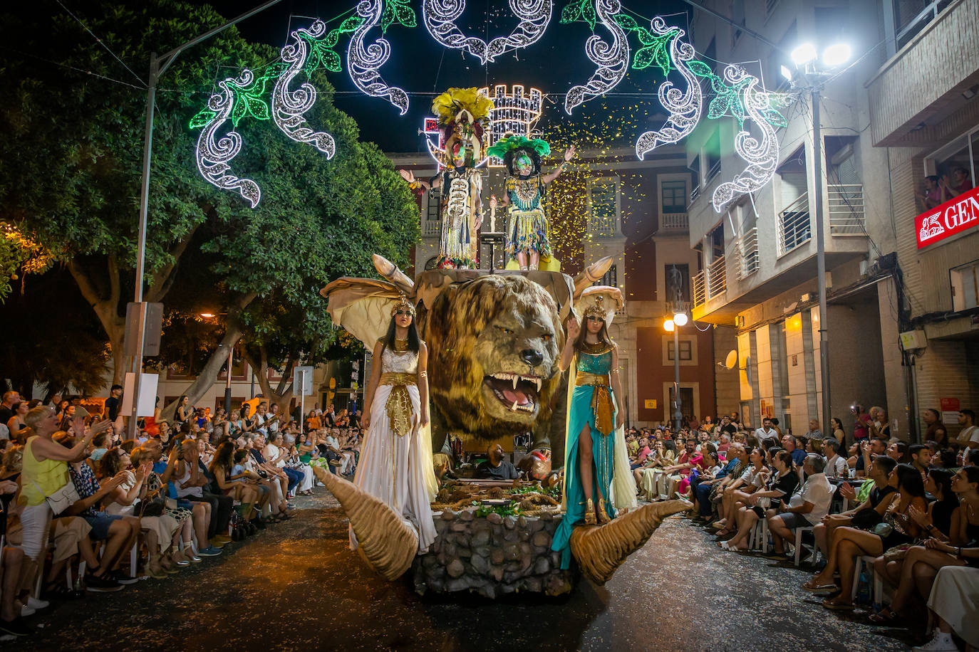 Desfile moro de las fiestas de Orihuela 2024, en imágenes