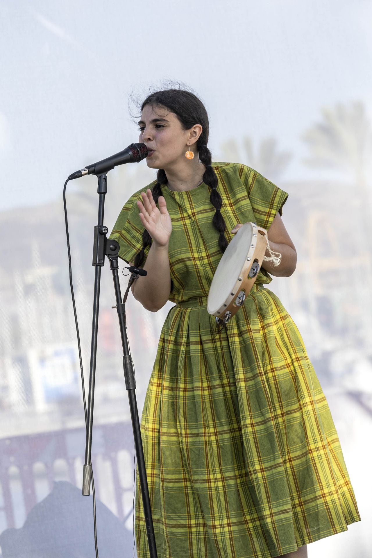 Los conciertos de Ana Lua Caiano, El Caribefunk, Ballakè Sissoko y Eliades Ochoa, en imágenes
