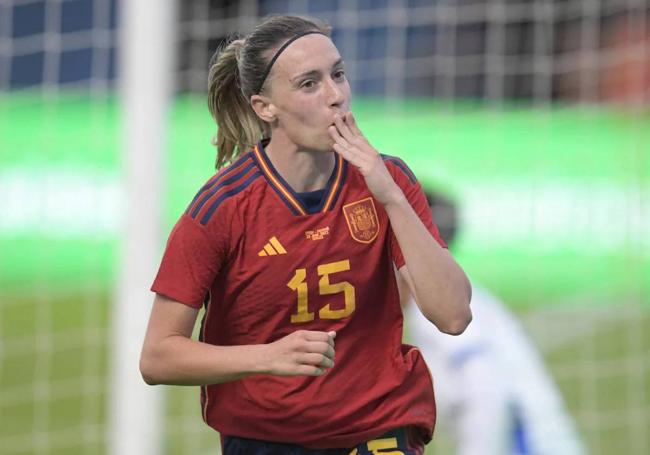 Eva Navarro, con la camiseta de España.