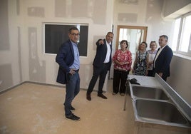 Luján, Caballero, López, Sobrado, Martínez y Vázquez visitan este martes las obras de la UNED.