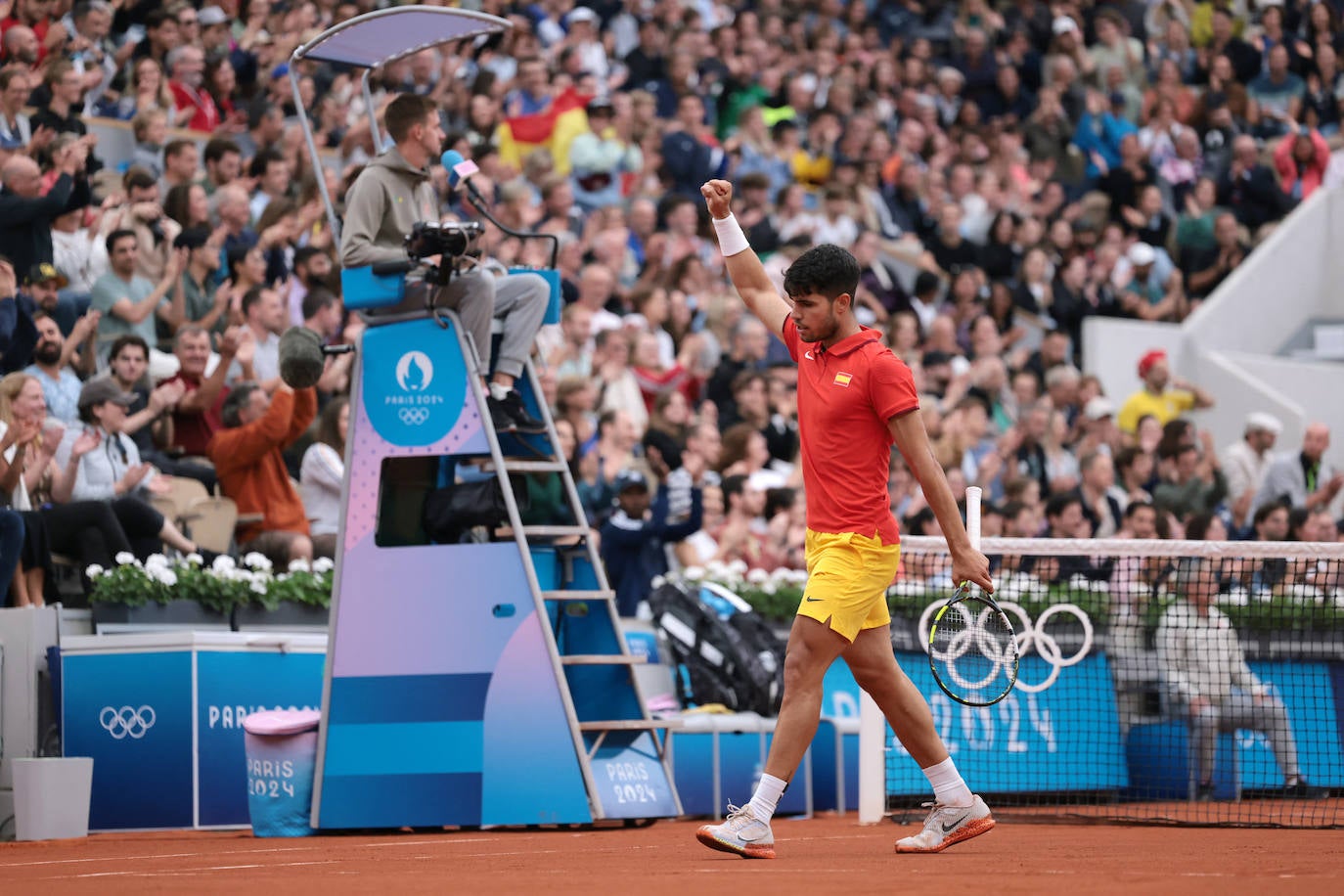 El debut de Alcaraz en los Juegos Olímpicos de París 2024, en imágenes