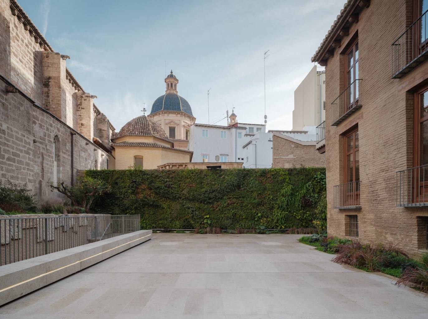El Centro de Arte Hortensia Herrera de Valencia, en imágnes