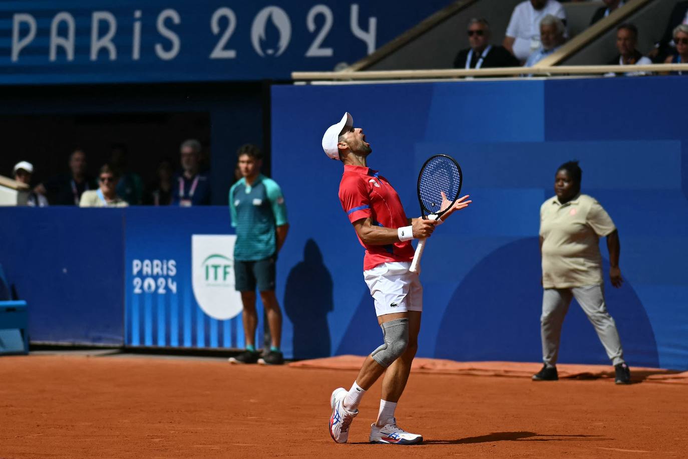 En imágenes, la final de tenis en los Juegos Olímpicos entre Carlos Alcaraz y Novak Djokovic