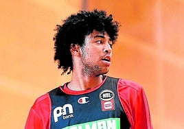 El murciano Izan Almansa, en su primer entrenamiento en Perth (Australia) el pasado martes.