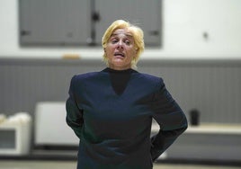 Anabel Alonso, durante un ensayo de la obra de teatro 'Tiresias'.