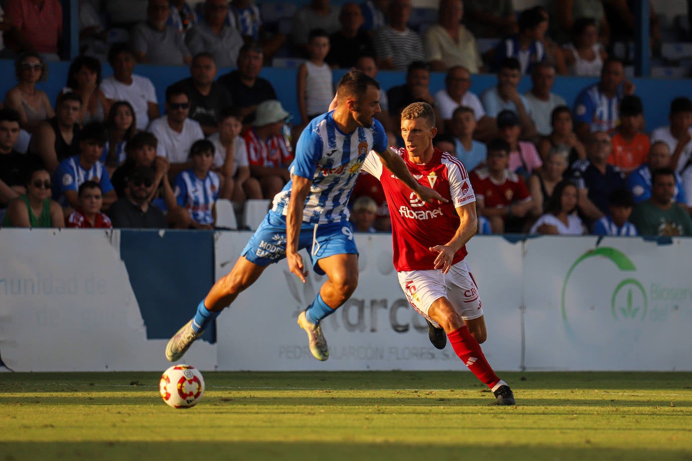 En imágenes, el partido entre el Águilas y el Real Murcia