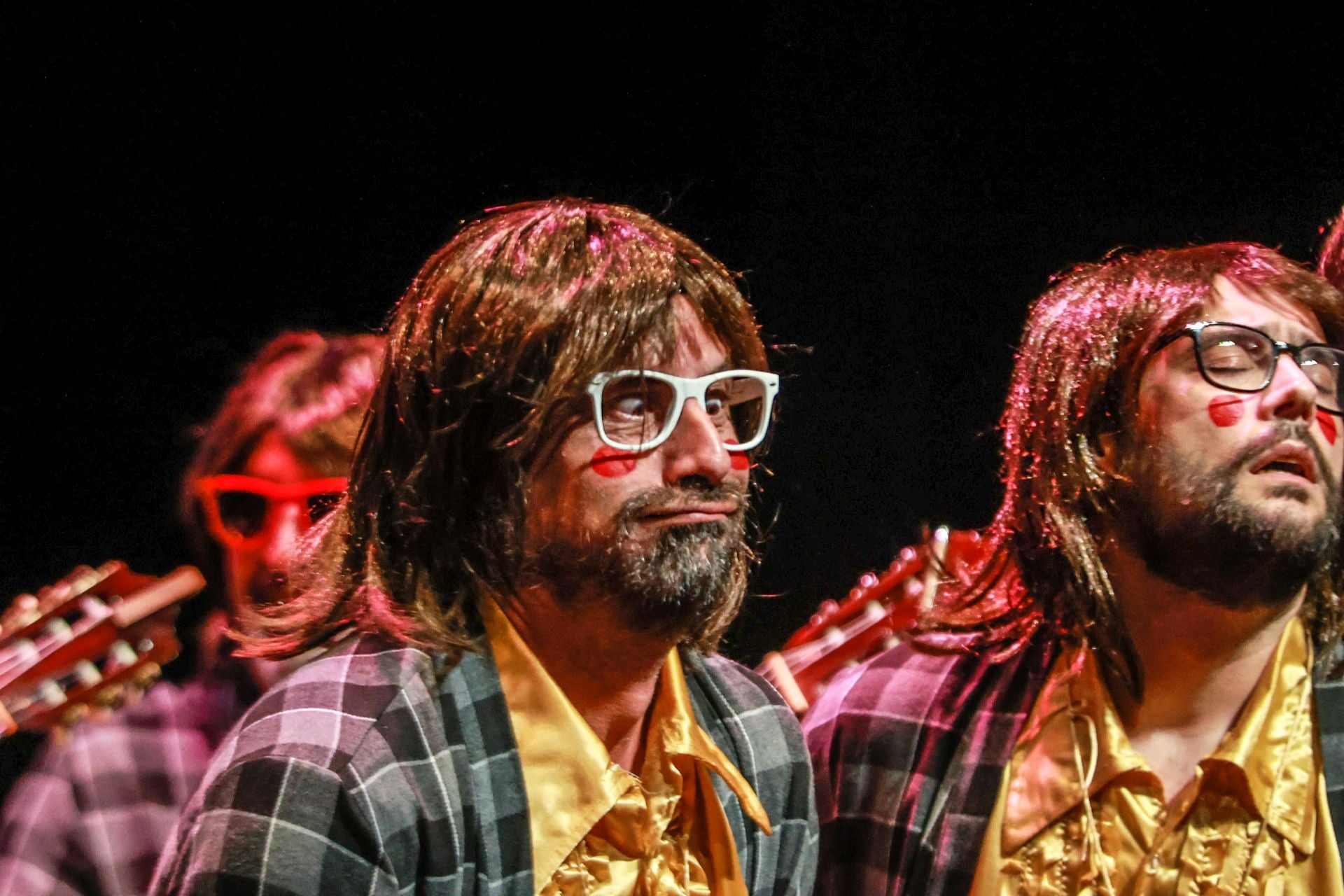 Carnaval, chirigoteo y humo gaditano en Torrevieja