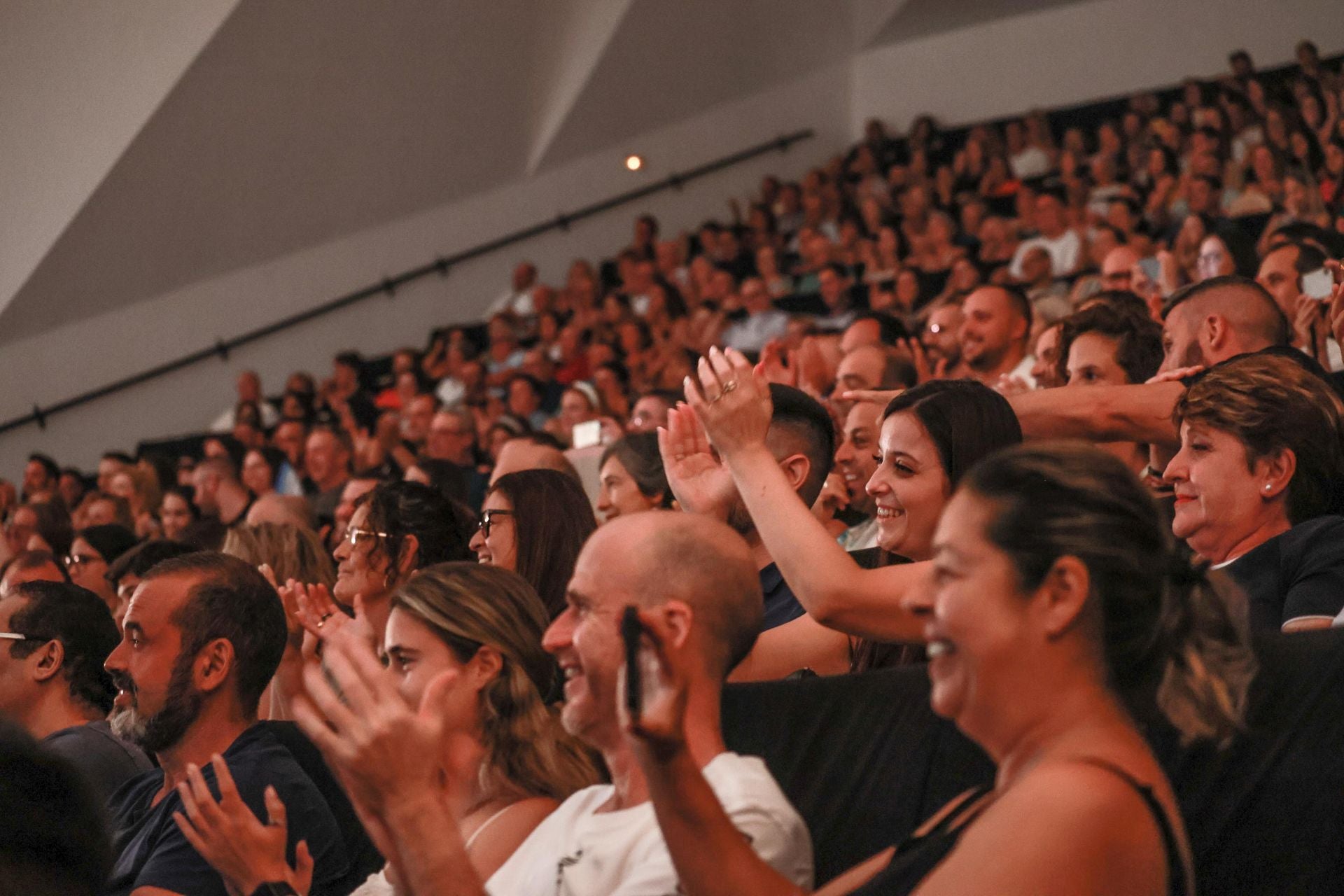 Carnaval, chirigoteo y humo gaditano en Torrevieja