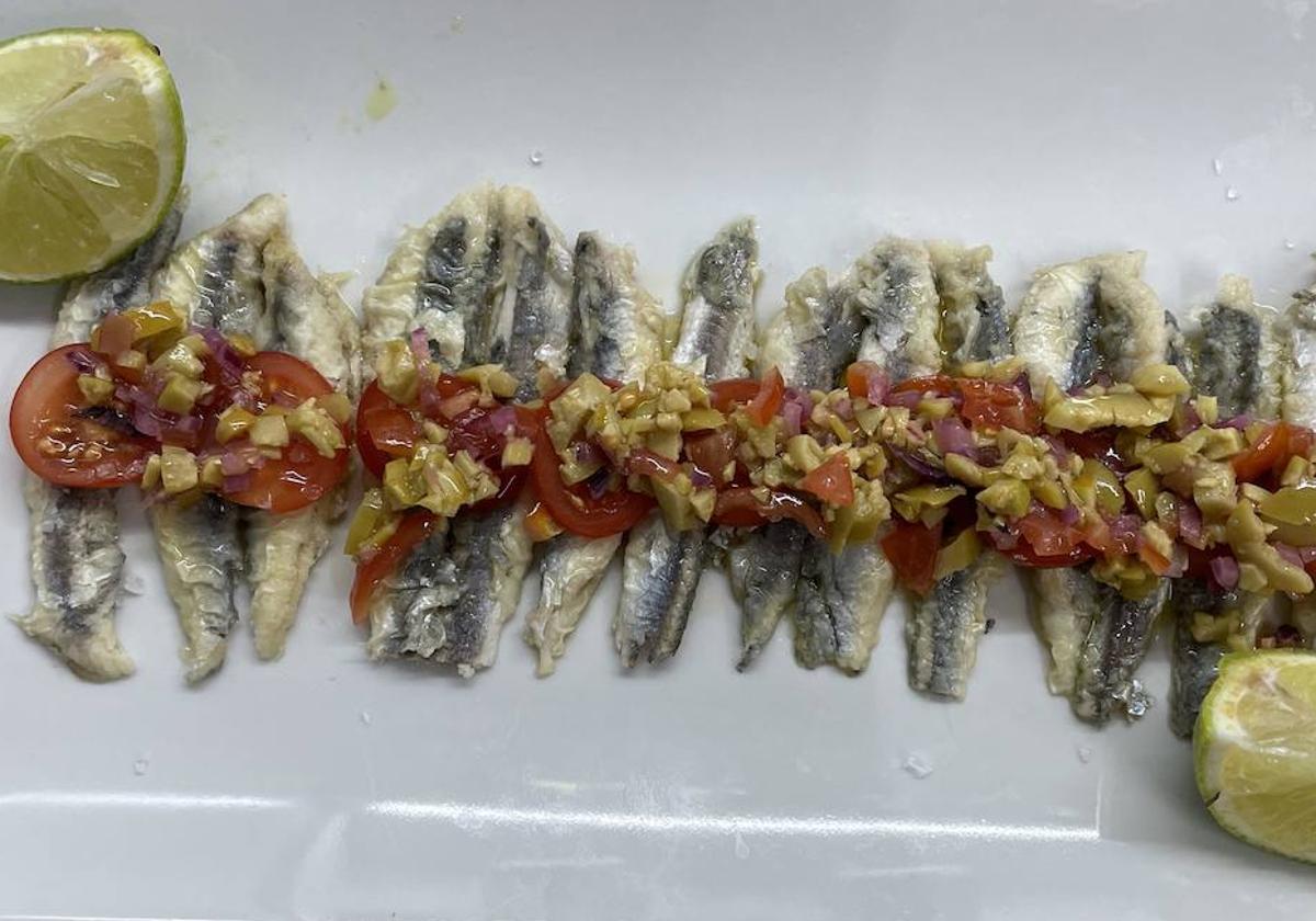 Boquerones en ensalada.