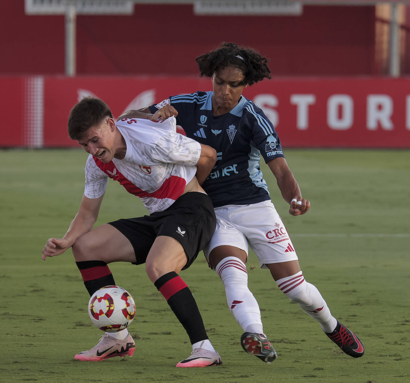 La victoria del Real Murcia frente al Sevilla Atlético, en imágenes