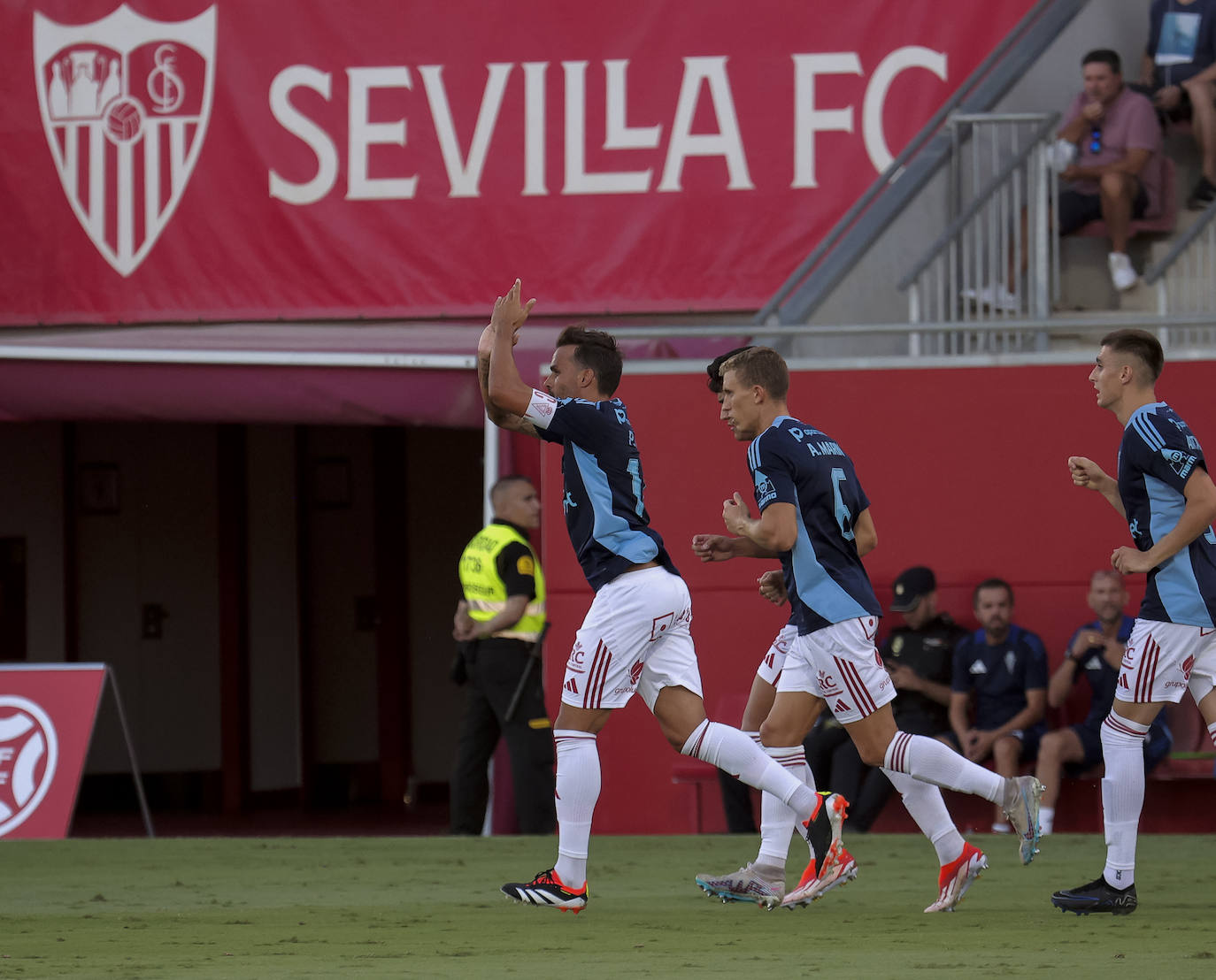 La victoria del Real Murcia frente al Sevilla Atlético, en imágenes