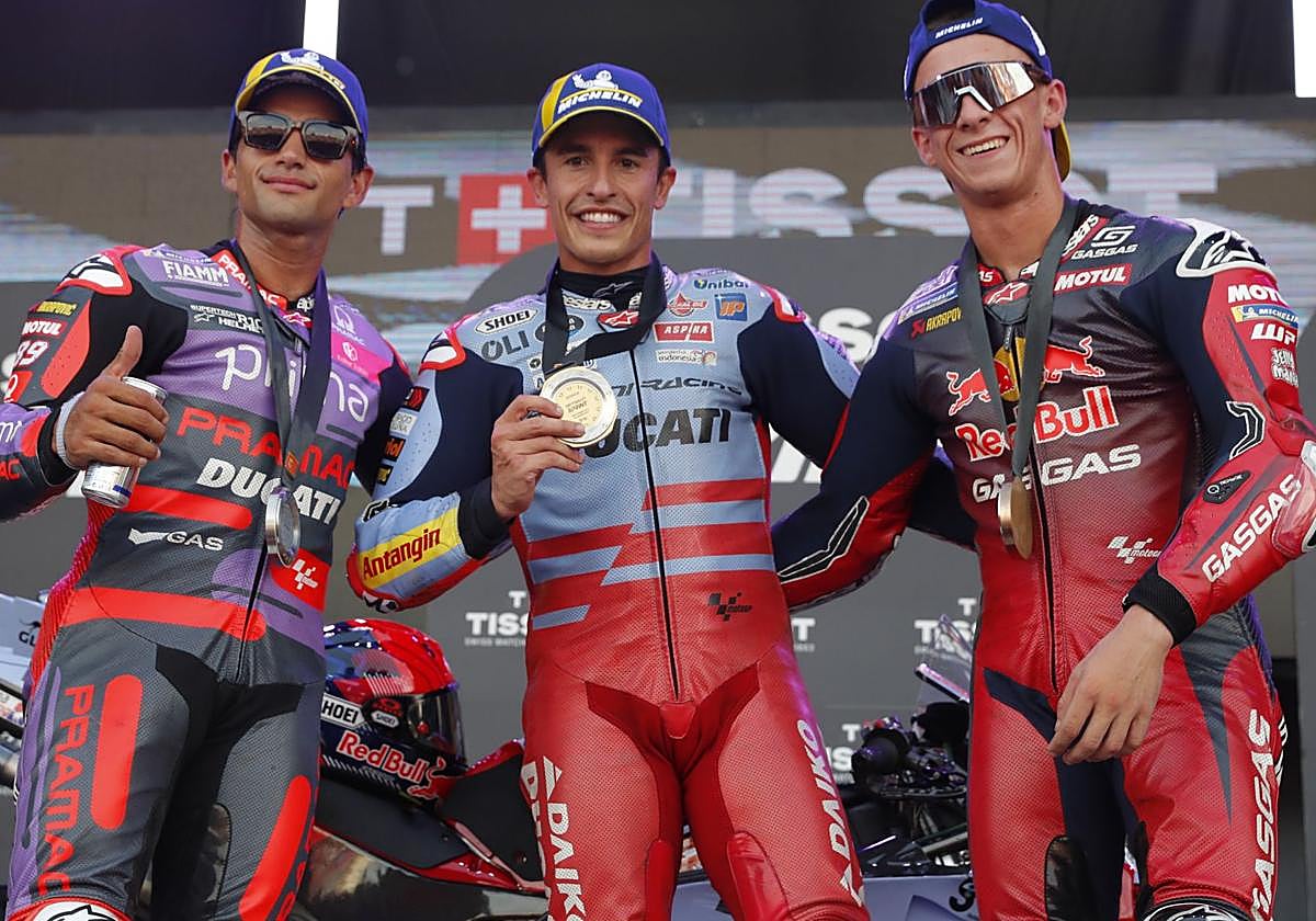 Marc Márquez, junto a Jorge Martín y Pedro Acosta, tras el sprint del GP de Aragón.