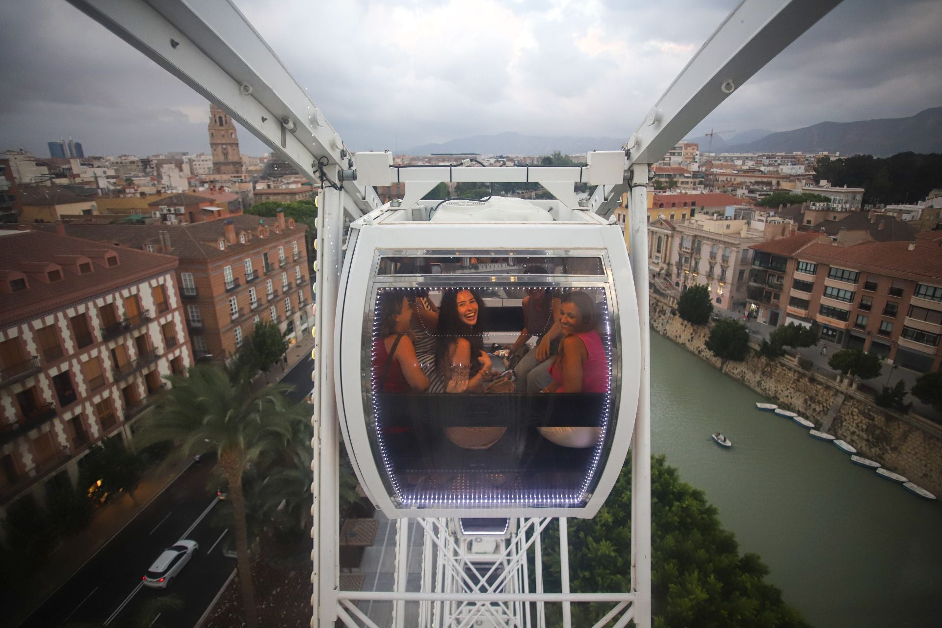 Las imágenes de la noria de Murcia