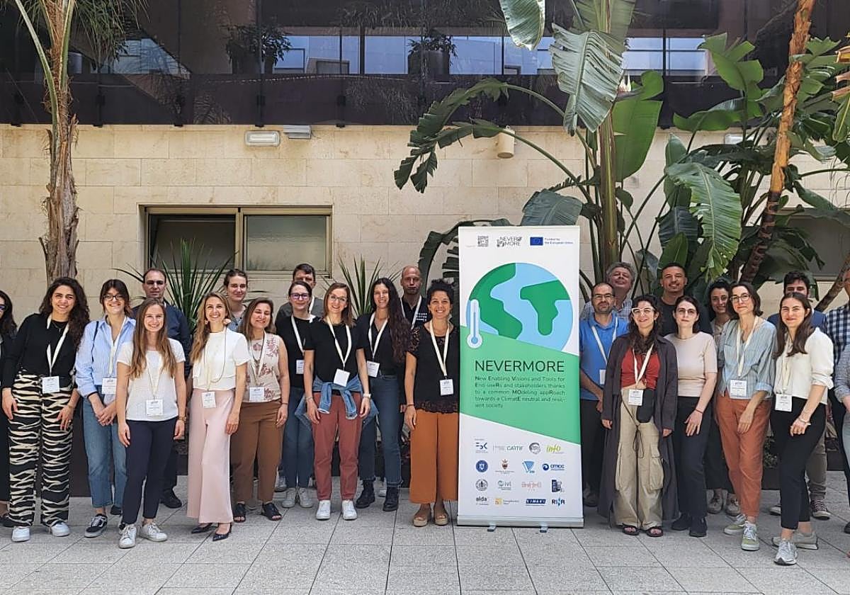 Representantes de los once municipios de la Región que forman parte del proyecto europeo 'Nevermore' contra el cambio climático.