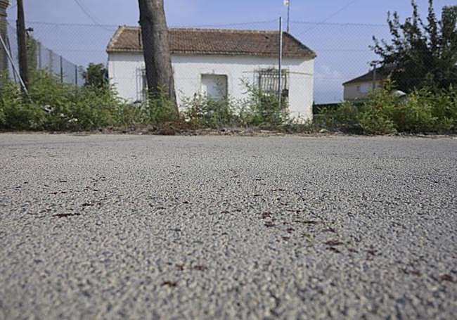 Restos de sangre en el lugar donde sucedió la agresión.