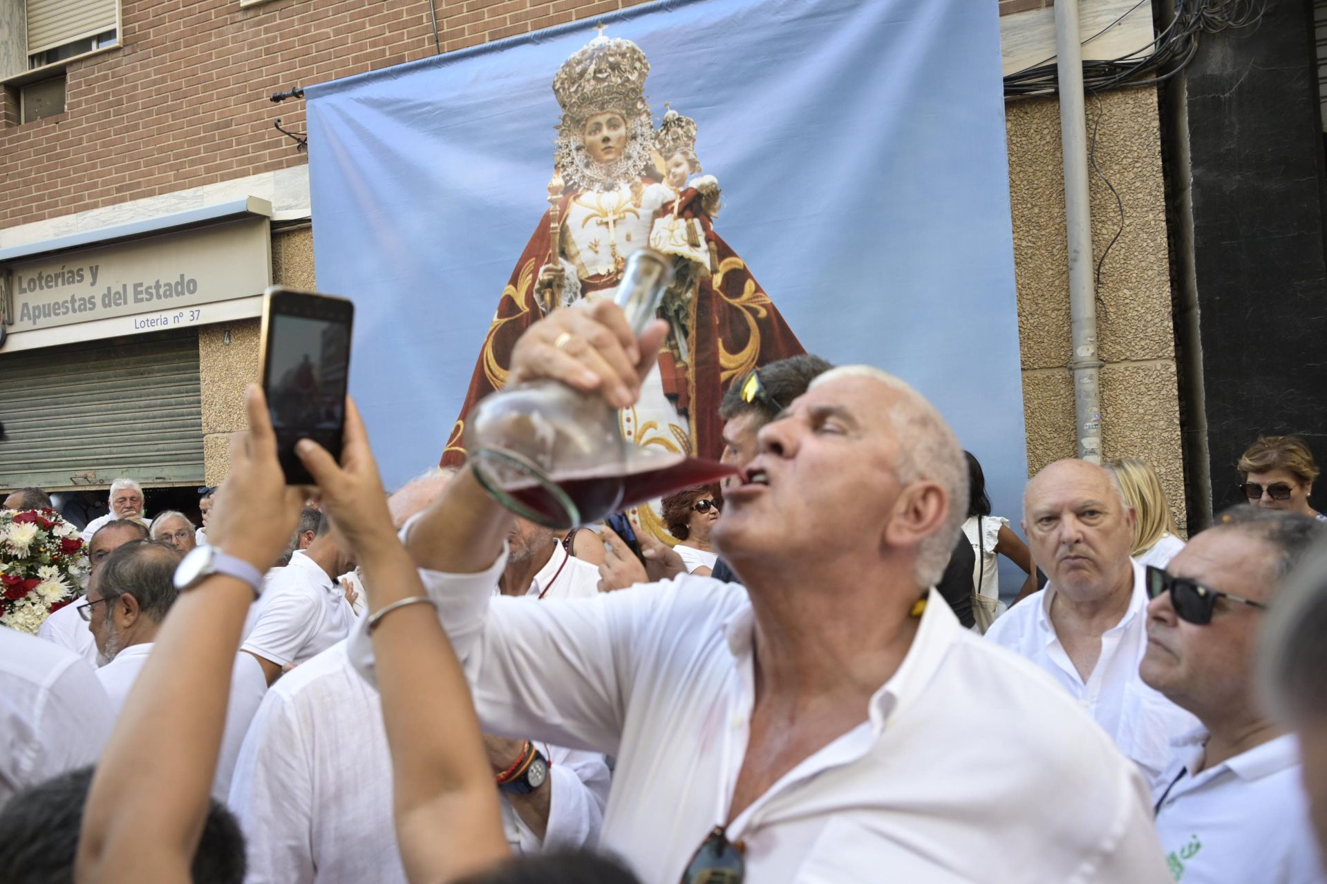 La bajada de la Virgen de la Fuensanta a la Catedral de Murcia, en imágenes