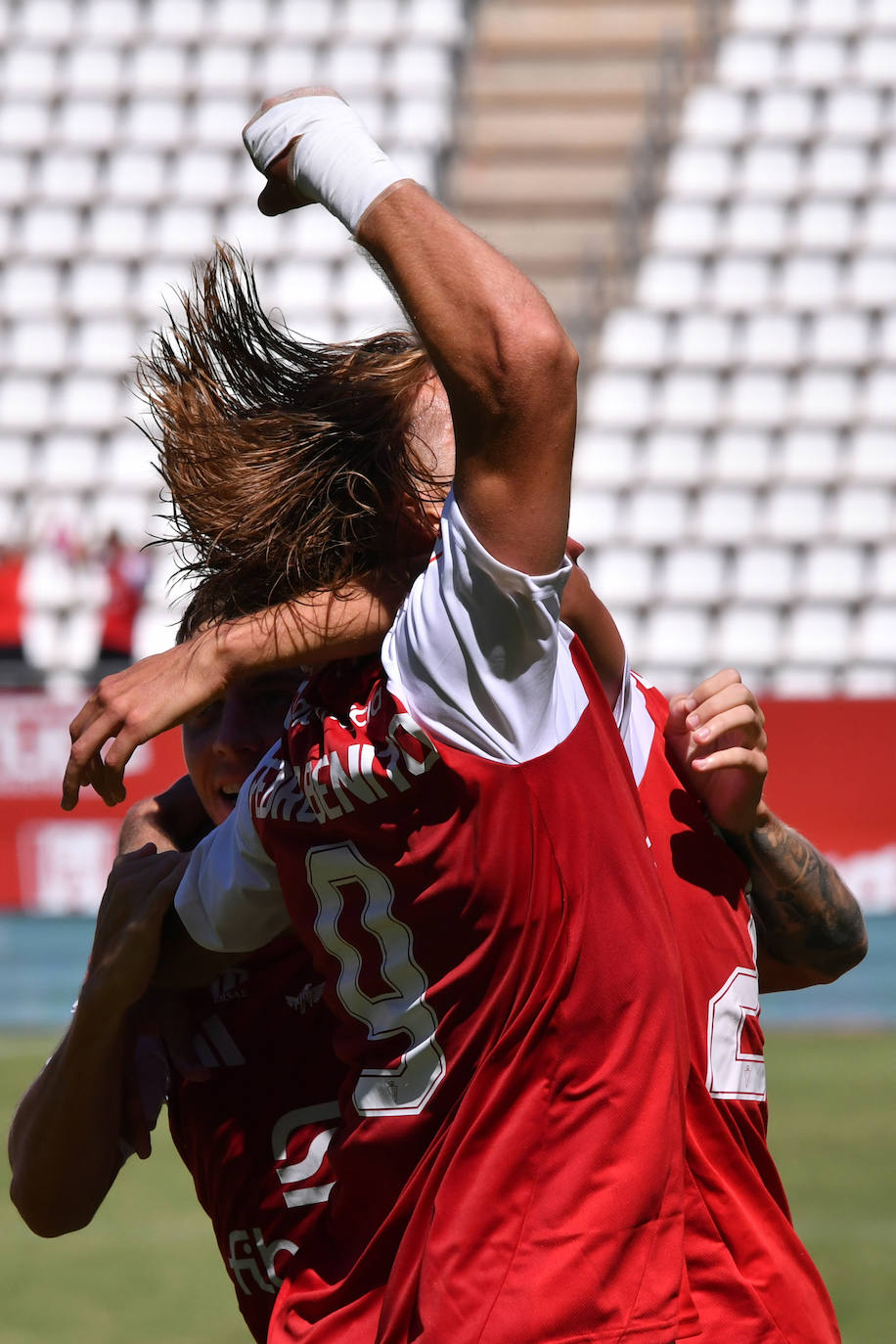 La victoria del Real Murcia contra el Mérida, en imágenes