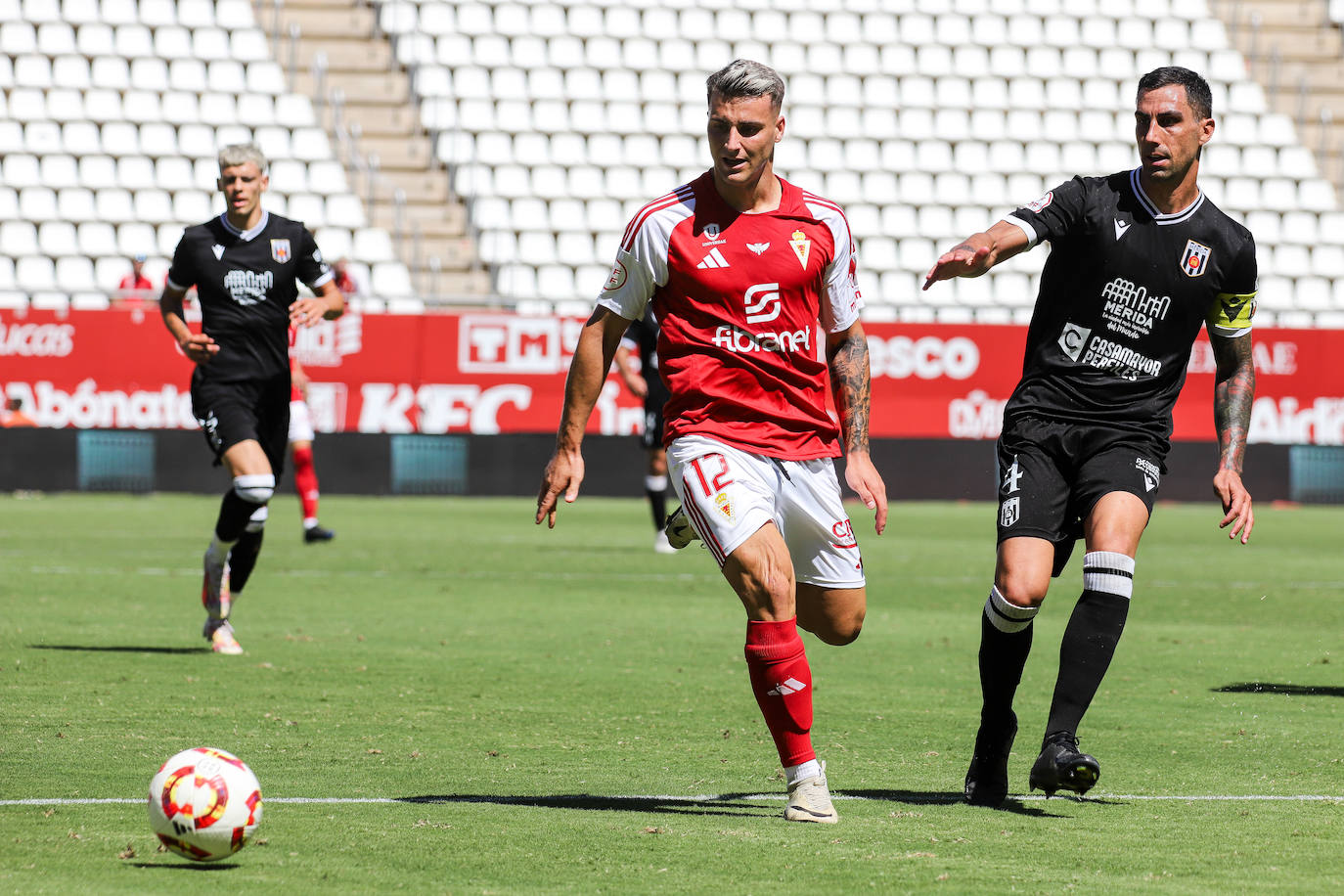 La victoria del Real Murcia contra el Mérida, en imágenes