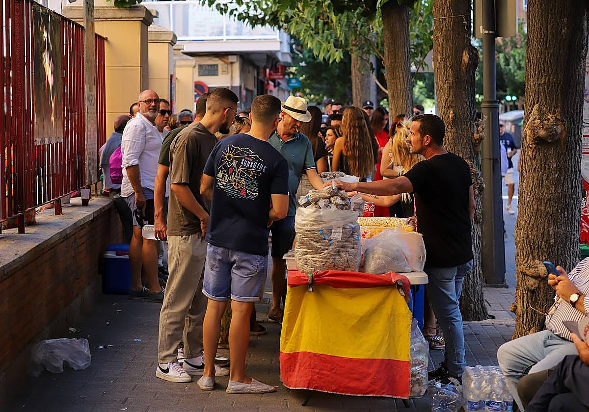 Las imágenes del ambiente de la primera corrida de la Feria de Murcia