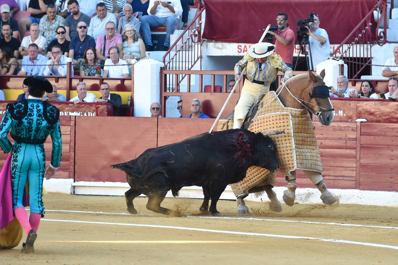 La primera corrida de la Feria de Murcia, en imágenes