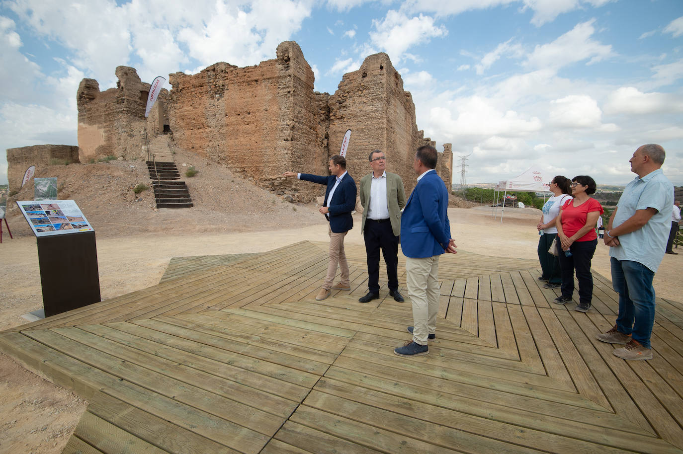 La restauración del recinto inferior del Castillejo de Monteagudo en Murcia, en imágenes