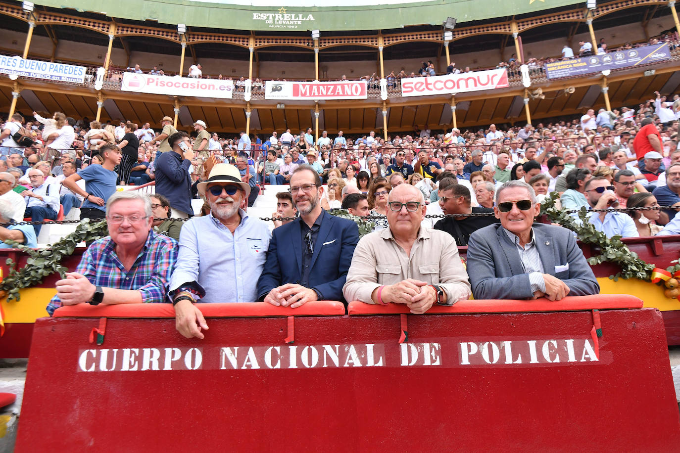 Las imágenes de la corrida de la Romería en Murcia