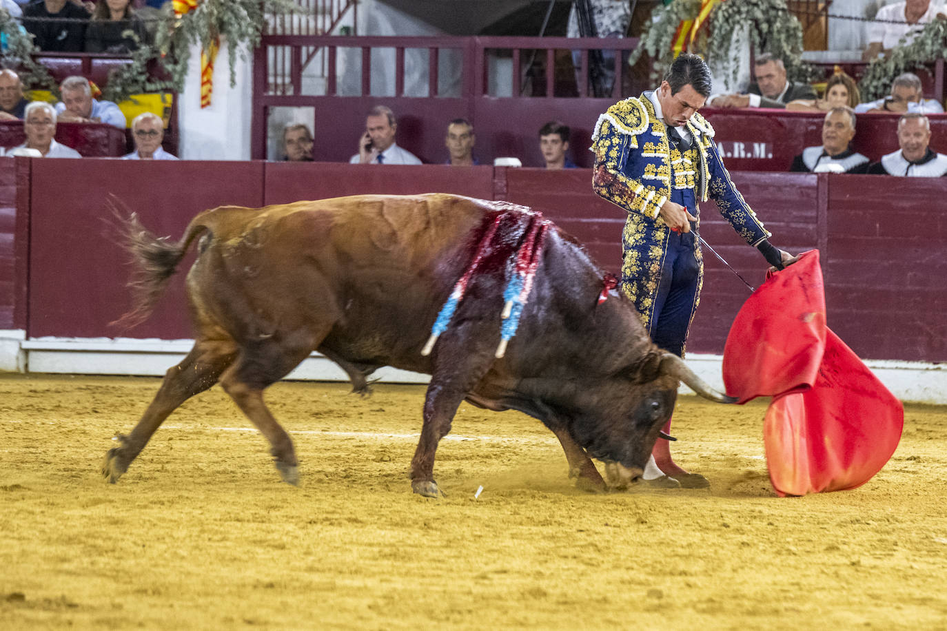 La cuarta corrida de toros de la Feria de Murcia, en imágenes