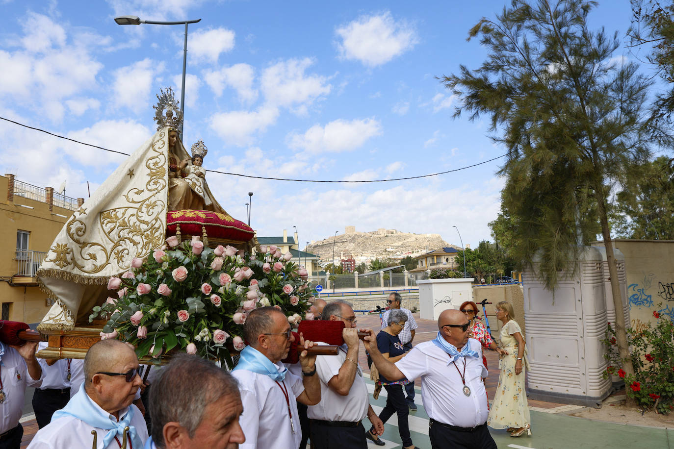 Las imágenes del traslado de la Virgen de las Huertas a San José