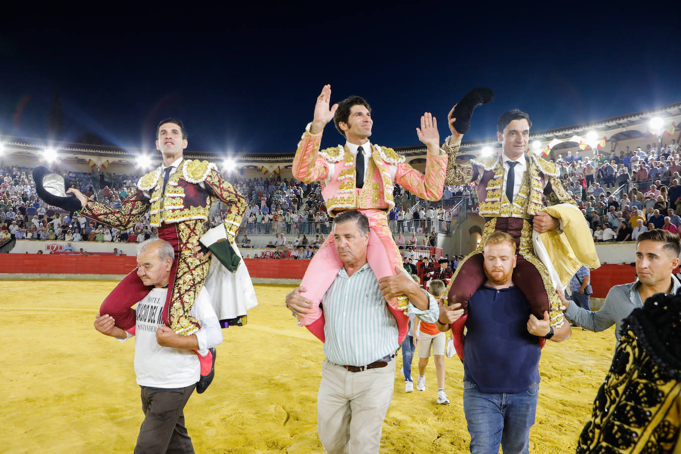 Las imágenes de la corrida de toros en Lorca