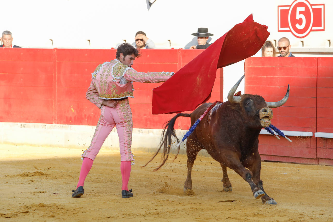 Las imágenes de la corrida de toros en Lorca