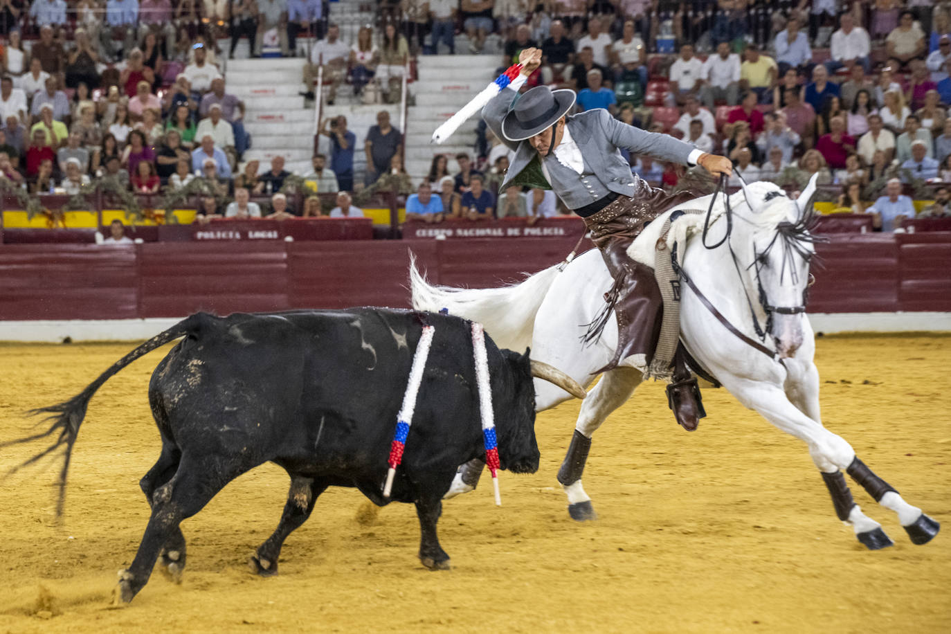 Las imágenes de la corrida de rejones en Murcia