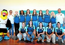 La plantilla del Hozono Global Jairis posa ayer optimista antes de la temporada que arranca el fin de semana con la Supercopa de Alcantarilla.