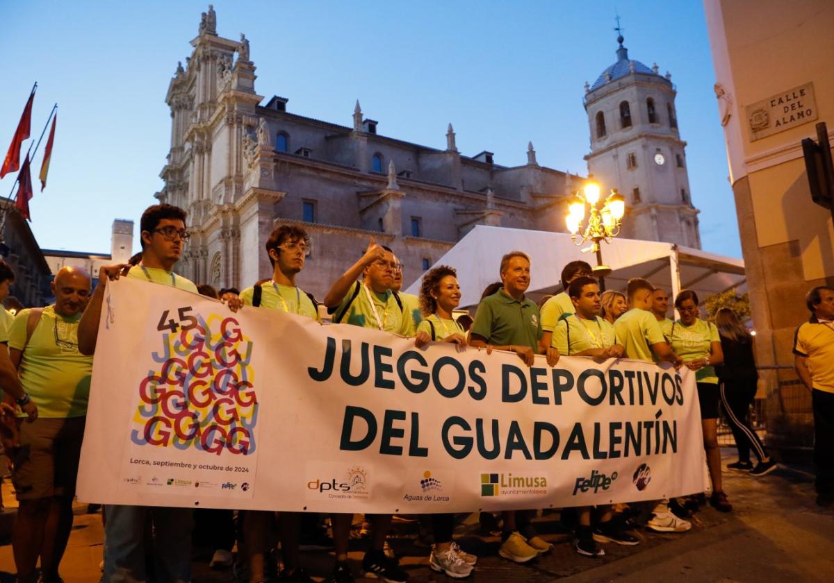 La marcha inaugural puso el pistoletazo de salida a los 45 Juegos Deportivos del Guadalentín.