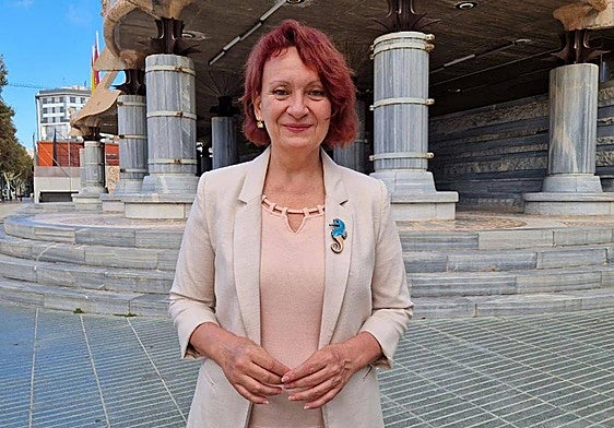 María Marín en la Asamblea Regional de Murcia.