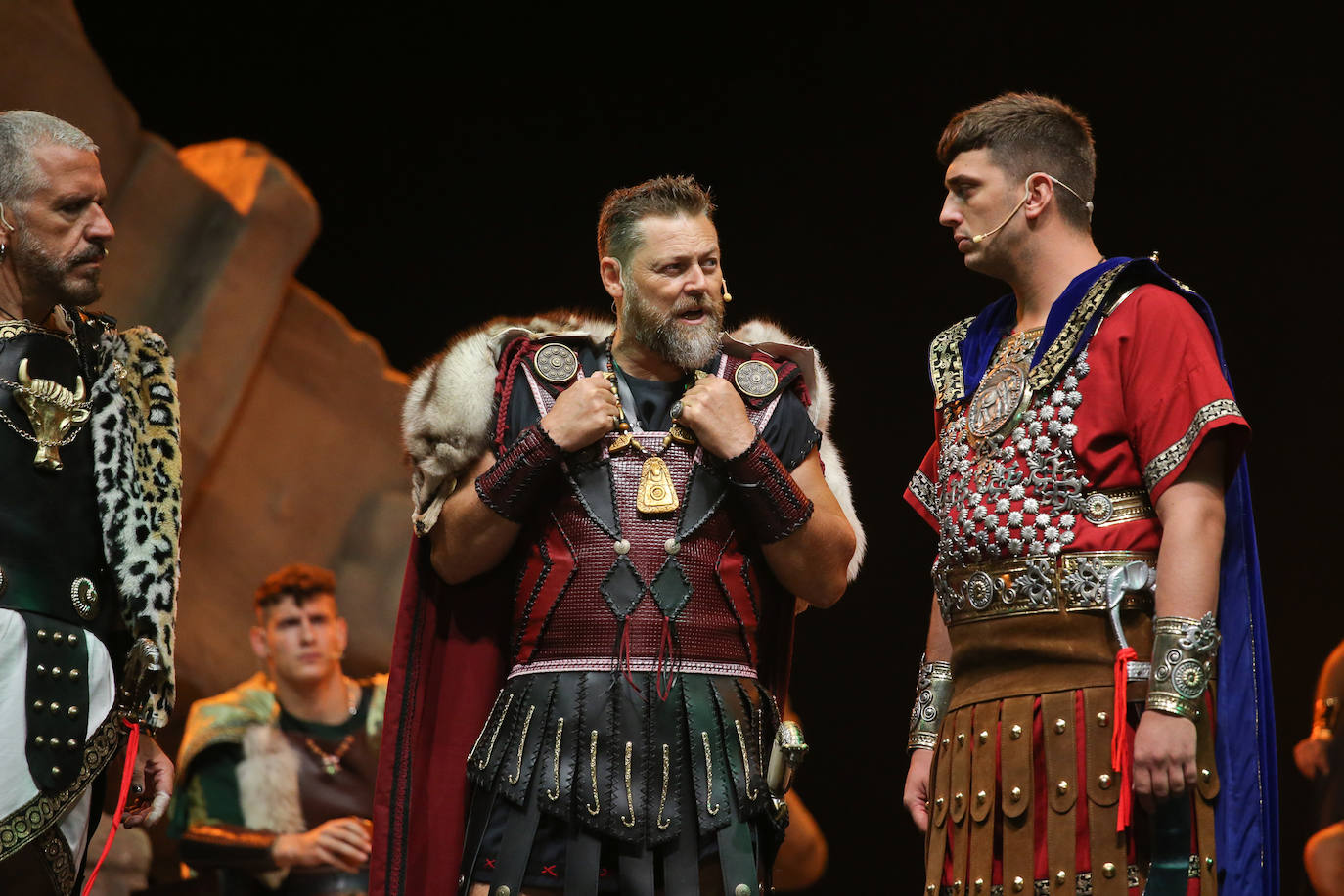 Las imágenes del Desembarco y la Contratación de Mercenarios de Carthagineses y Romanos