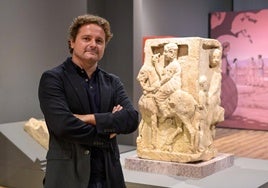 Carlos Espí, en la apertura de la muestra 'Los íberos y la muerte', que podrá visitarse hasta el 26 de enero en el Museo Arqueológico de Murcia.