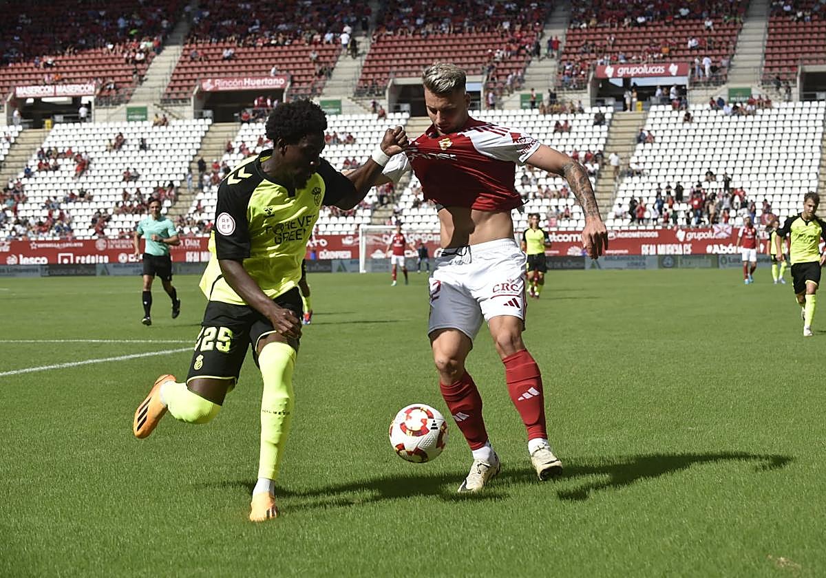 Alcaina en el partido frente al Betis Deportivo.