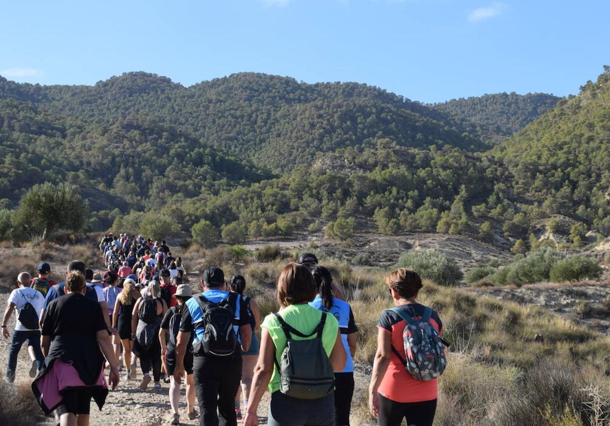 La ruta de senderismo en el Cejo de los Enamorados de Lorca congrega a 378 personas en los Juegos Deportivos del Guadalentín.