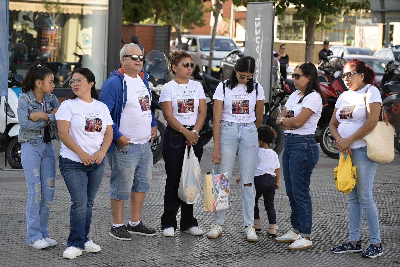 Homenaje a las víctimas de la tragedia de Atalayas, en imágenes