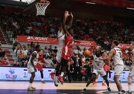 Las imágenes del UCAM Murcia-Manisa Basket (97-103)