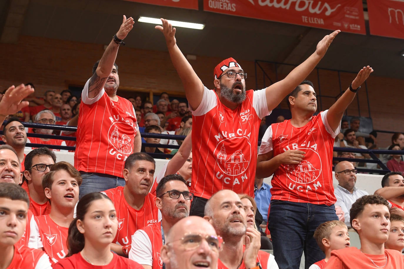 Las imágenes del UCAM Murcia-Manisa Basket (97-103)