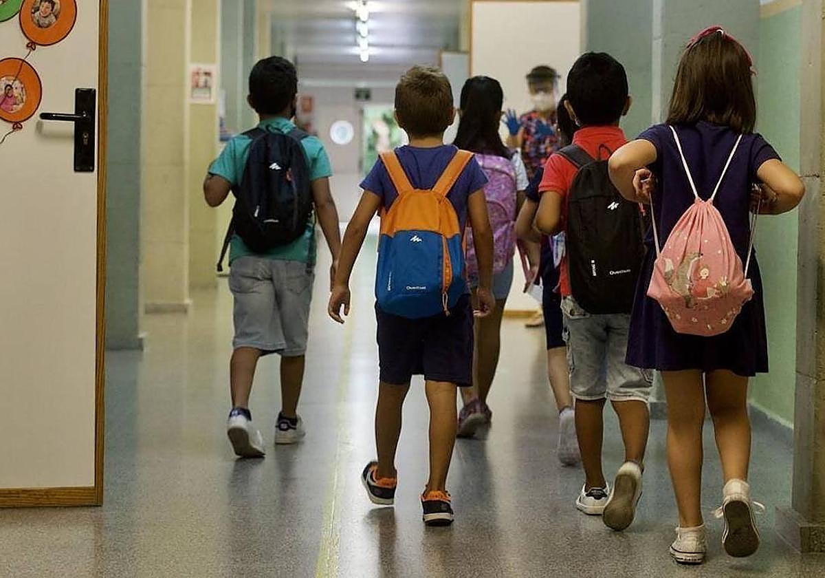 Imagen de archivo de un colegio.