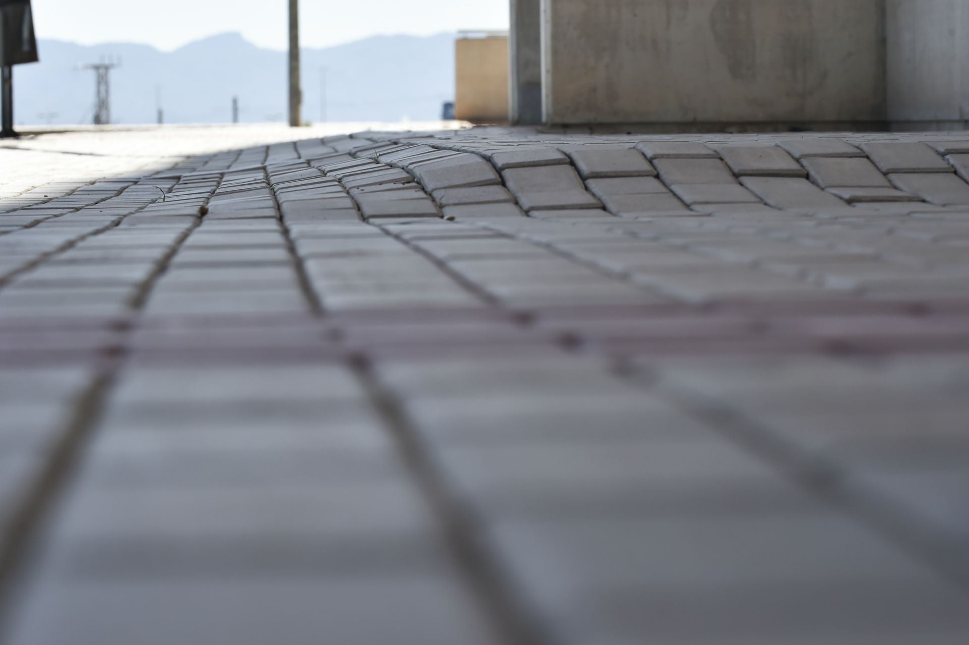 Desperfectos en el entorno del Enrique Roca de Murcia, en imágenes