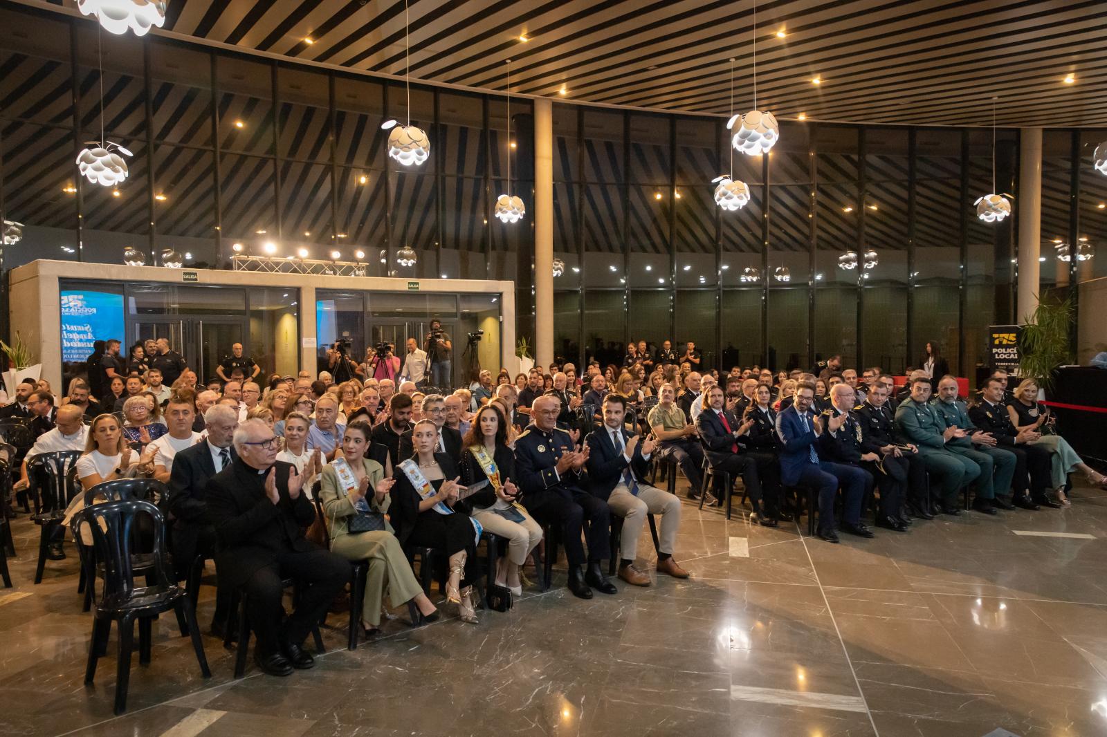 Las imágenes de la celebración del patrón de la Policía Local de Torrevieja