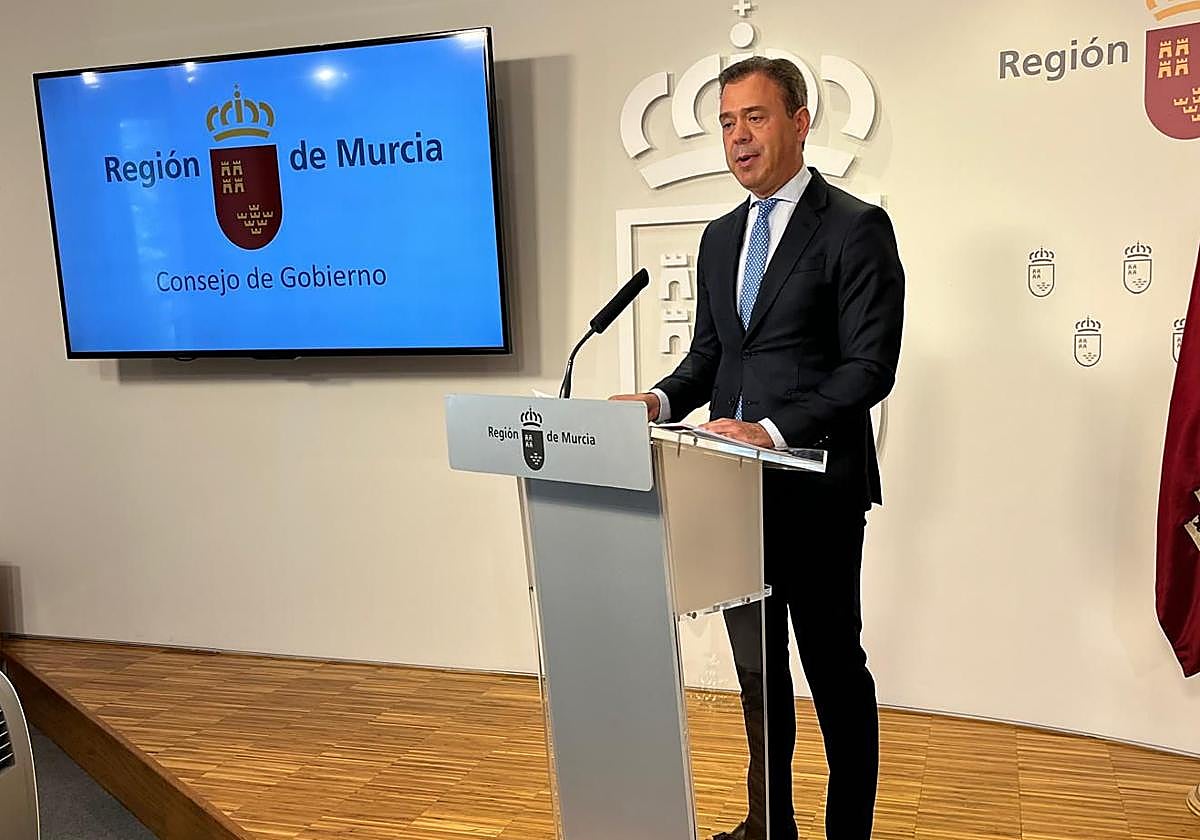 Marcos Ortuño, este jueves, en la rueda de prensa posterior al Consejo de Gobierno.