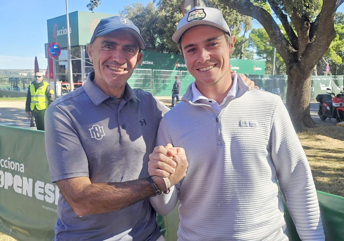 Chema Artigas y su hijo Tomy en las inmediaciones del 'tee' del 1 del C.C. Villa de Madrid.