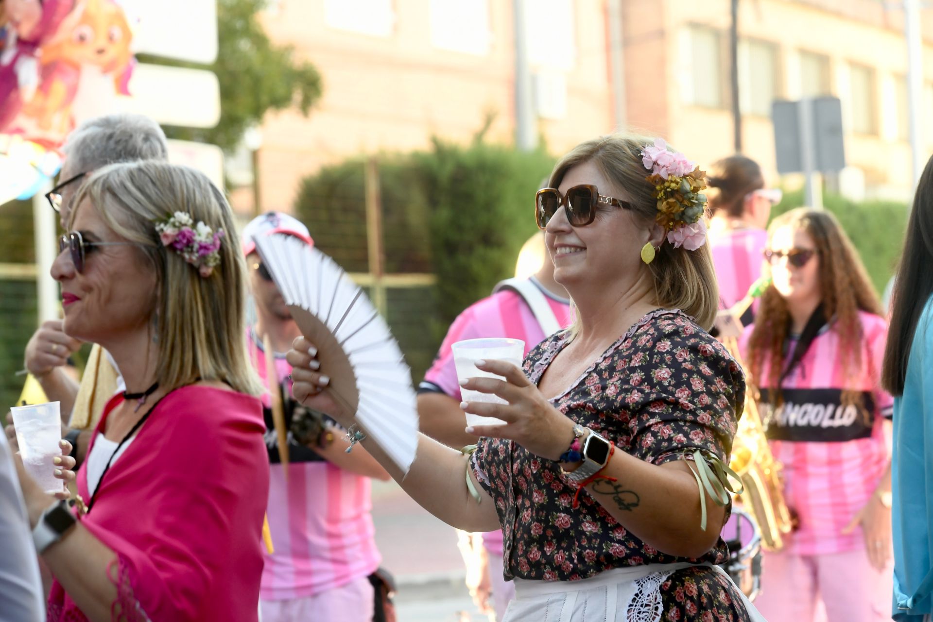 Más de medio centenar de carrozas desfilan en el Bando de la Huerta de Santomera